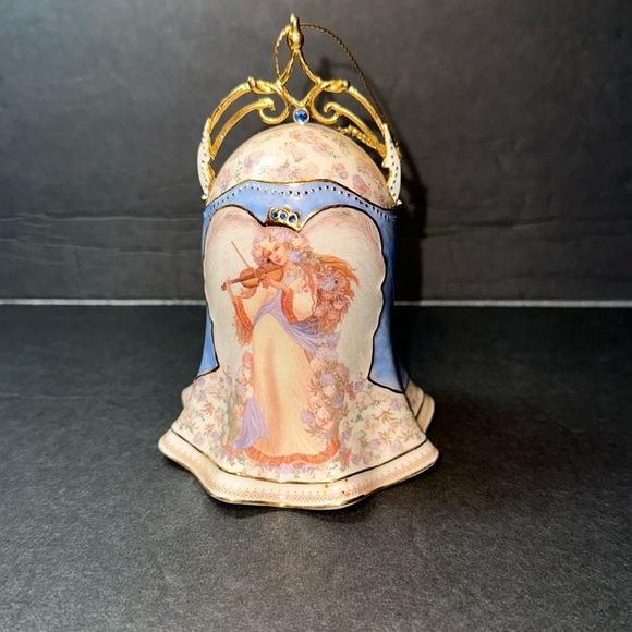 Heavenly Harmony Porcelain Bell - Serenity - Picture 1 of 10